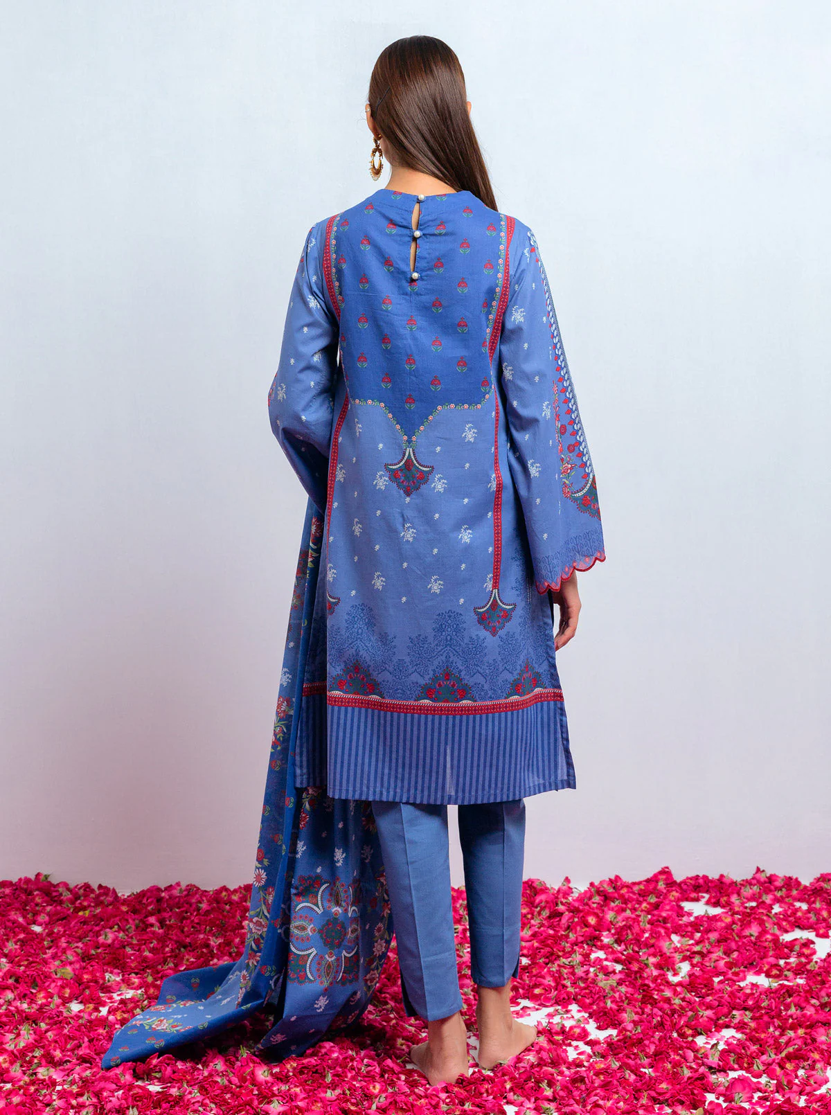 3 PIECE - PRINTED LAWN SUIT - BLUE BLUSH - Image 7