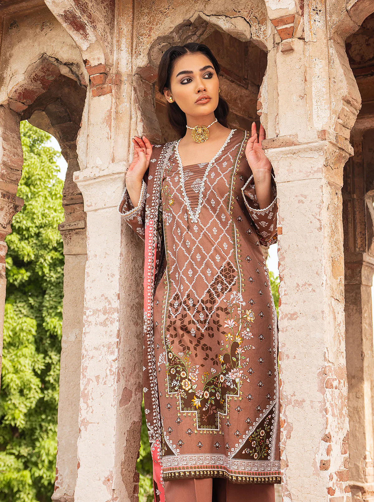 3 PIECE - PRINTED LAWN SUIT - ELEGANT MOCA - Image 3