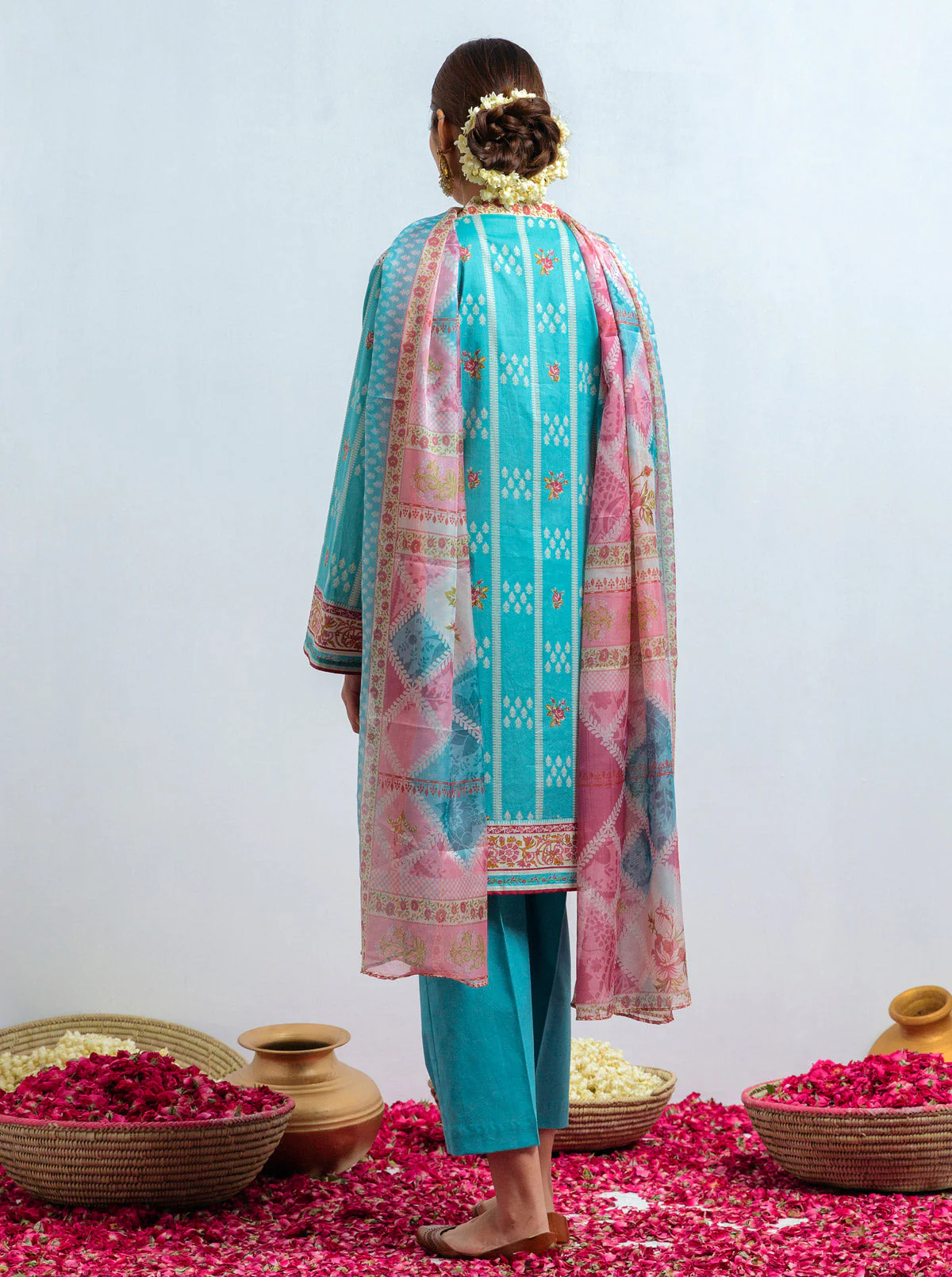 3 PIECE - PRINTED LAWN SUIT - WONDER BLUSH - Image 8