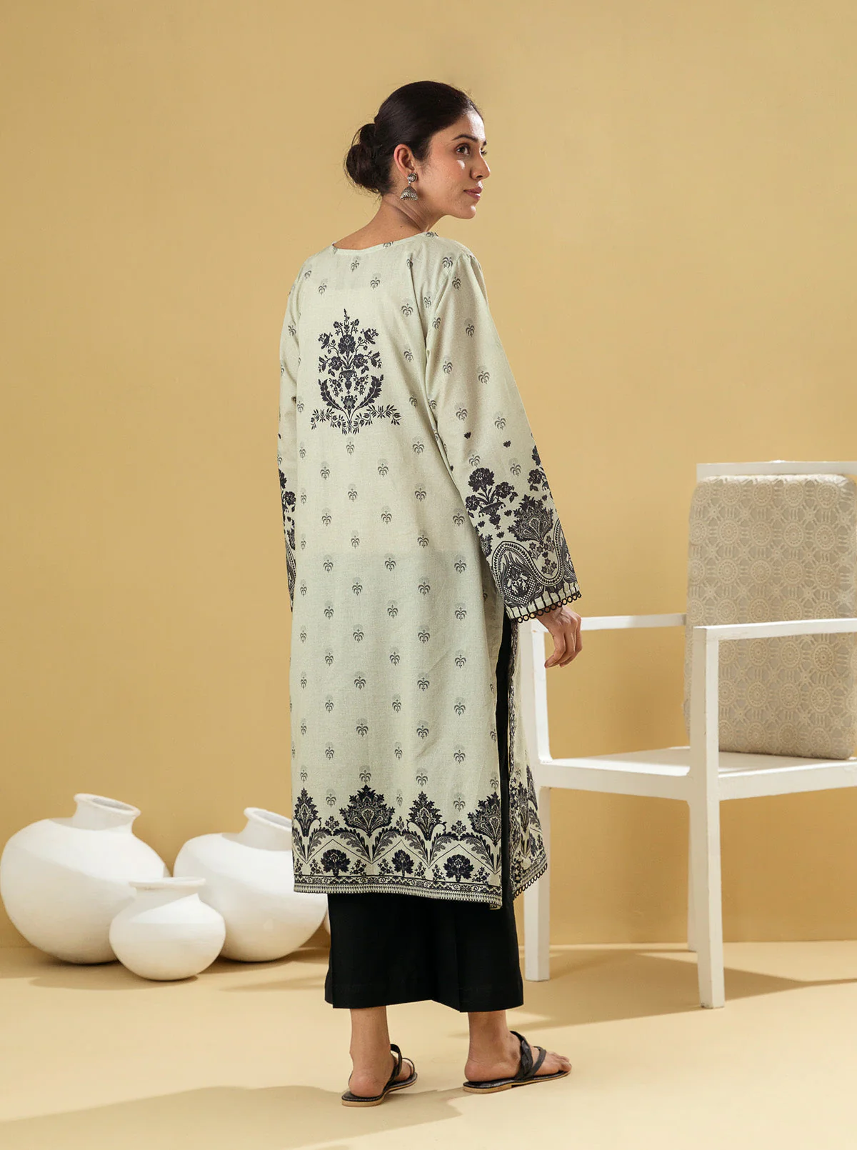 1 PIECE - PRINTED LAWN SHIRT - MAJESTIC BLOOM - Image 5