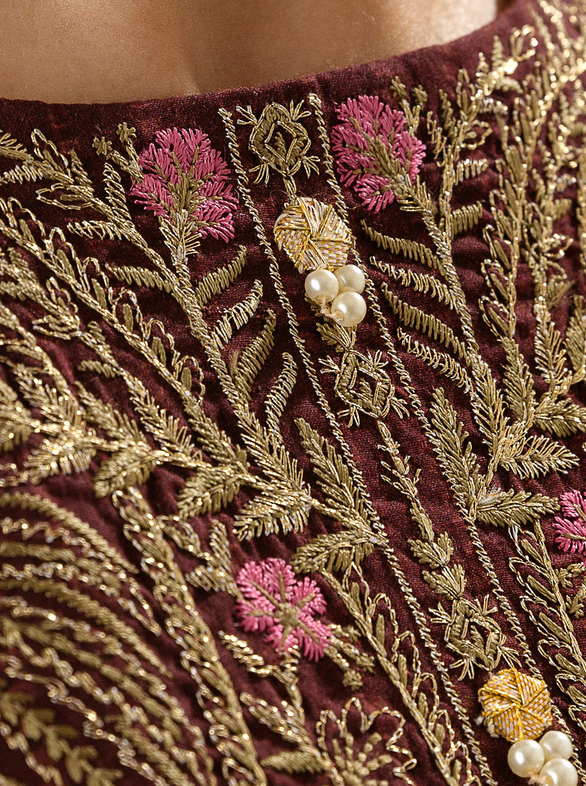 3 PIECE - EMBROIDERED LAWN SUIT - ENCHANTED JEWEL - Image 5