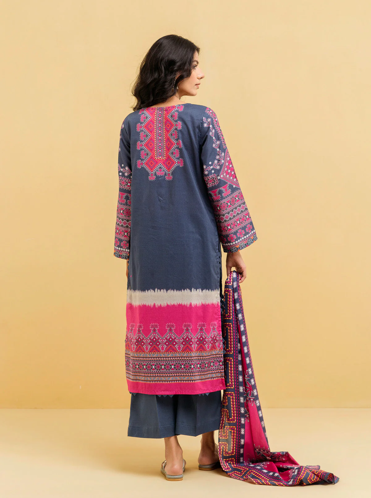 3 PIECE - PRINTED LAWN SUIT - BASHFUL BLUE - Image 6