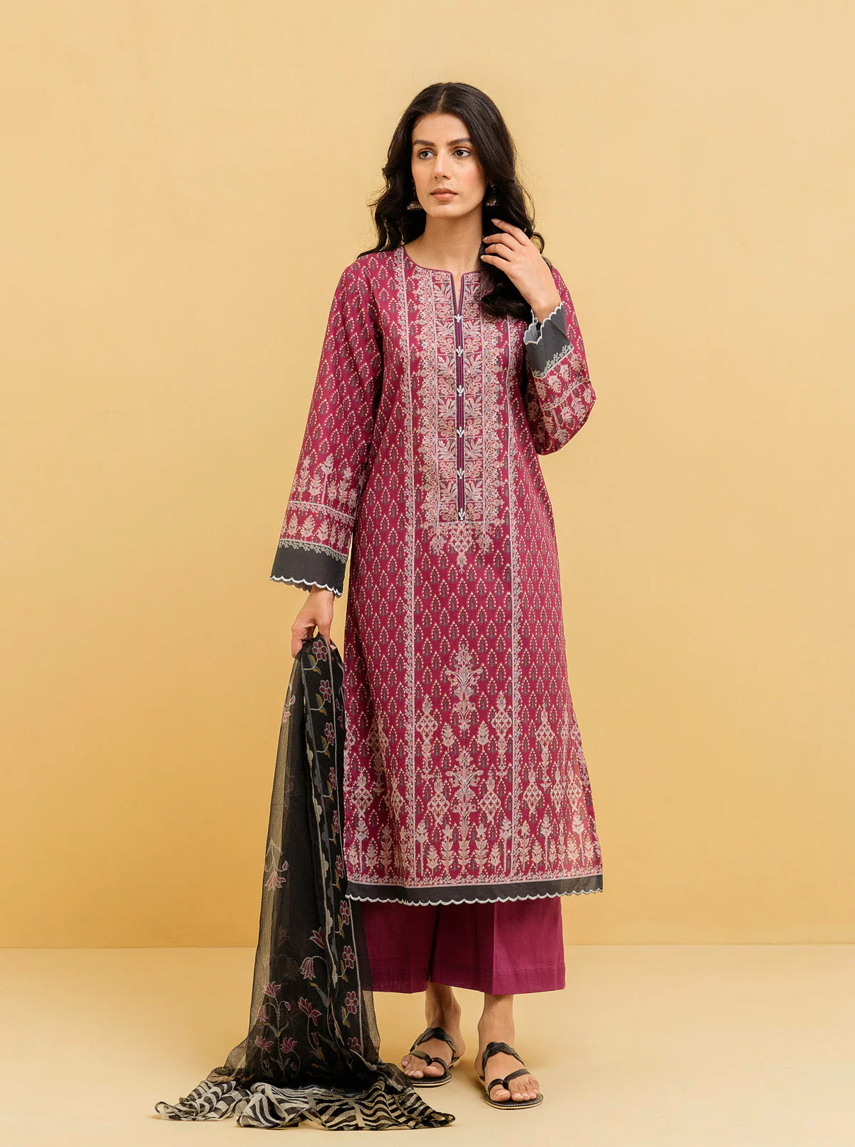 3 PIECE - PRINTED LAWN SUIT - DIVINITY FLORAL - Image 3