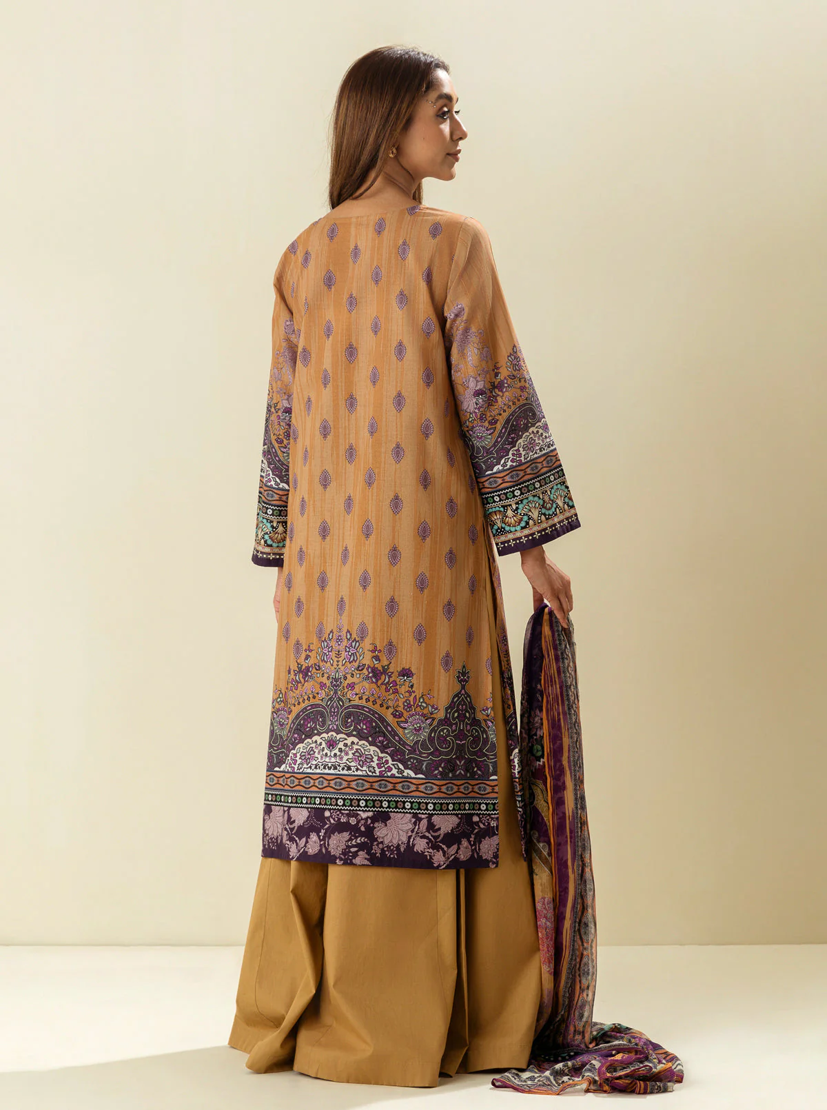 3 PIECE - EMBROIDERD LAWN SUIT - GOLDEN IRIS - Image 4