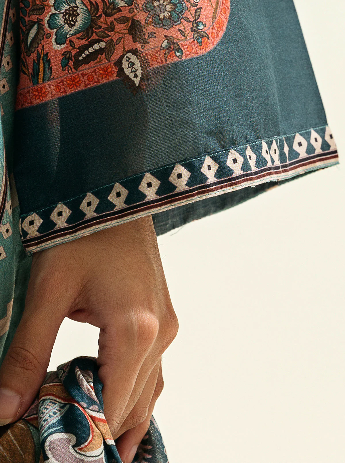 3 PIECE - PRINTED LAWN SUIT - DAWN DESIRE - Image 5