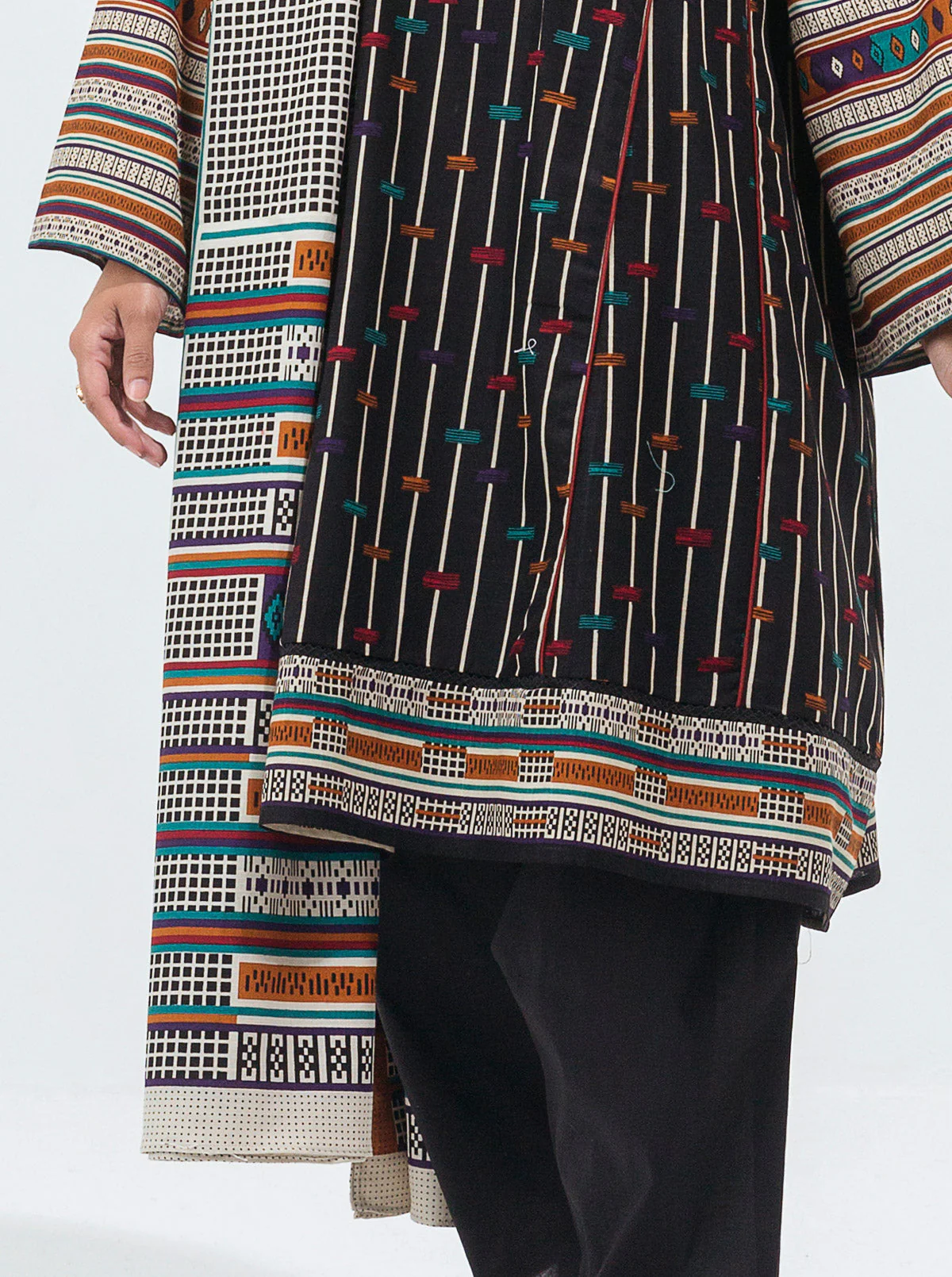 3 PIECE - PRINTED KHADDAR SUIT - ENCHANTED BLACK - Image 2