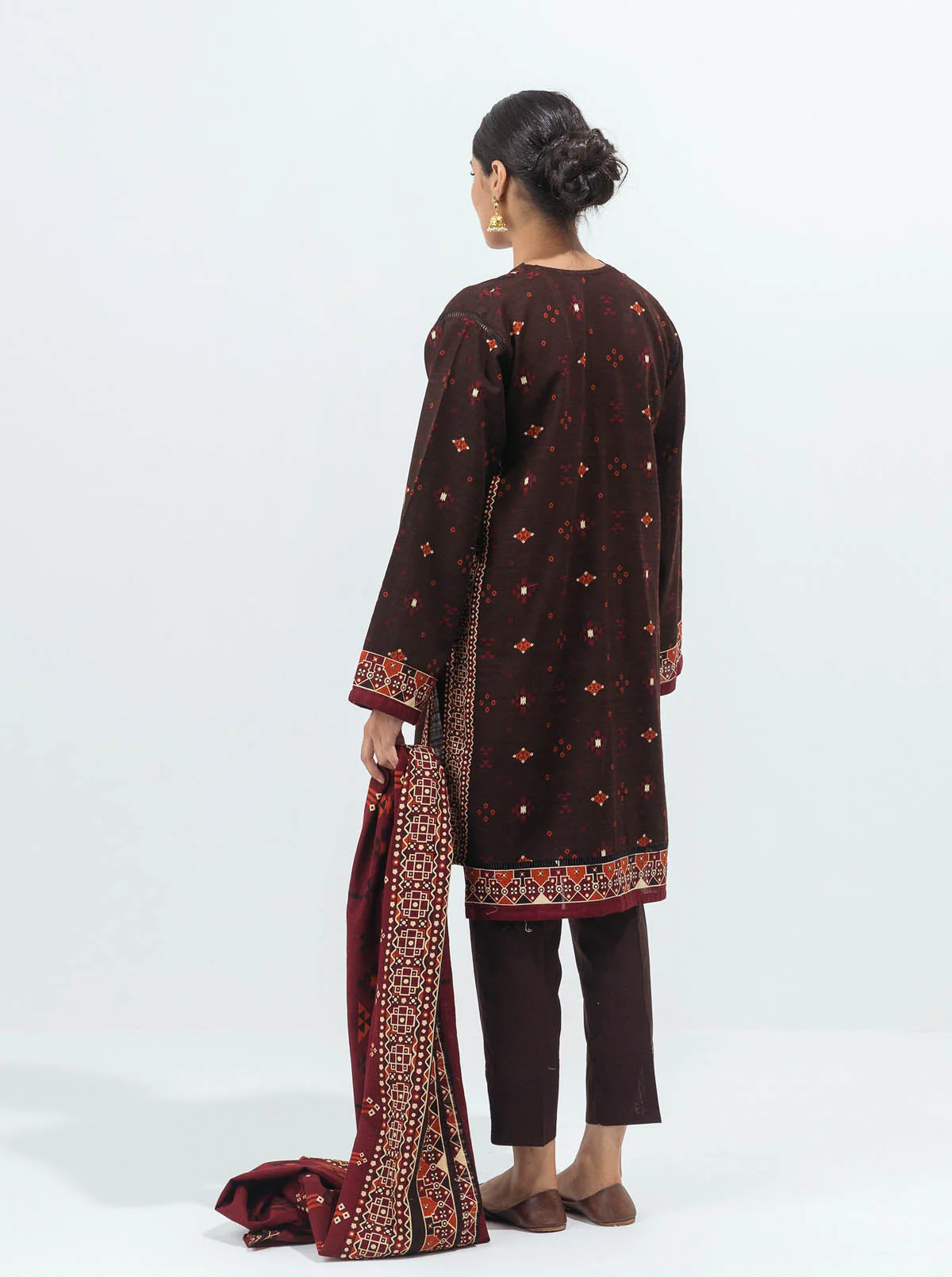 3 PIECE - PRINTED KHADDAR SUIT - DUSKY BROWN - Image 6