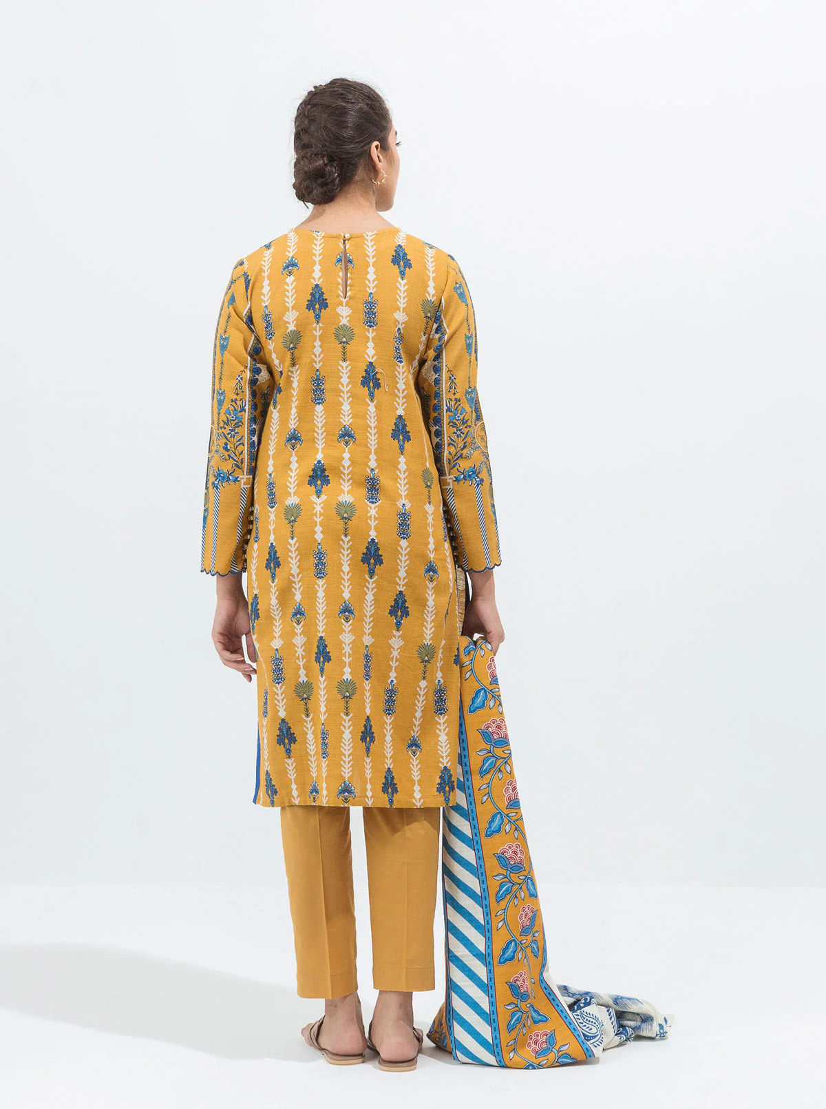 3 PIECE - PRINTED KHADDAR SUIT - ANTIQUE  DECO - Image 6