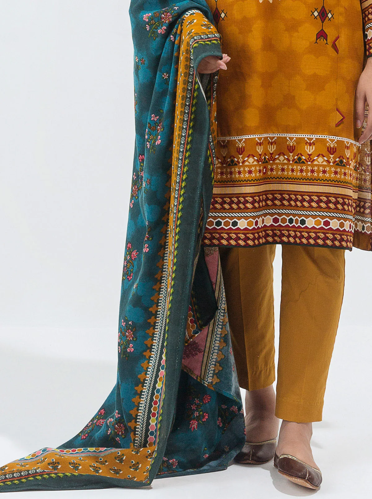 3 PIECE - PRINTED WITH SHAWL KHADDAR SUIT - AUTUMN ORNATE - Image 2