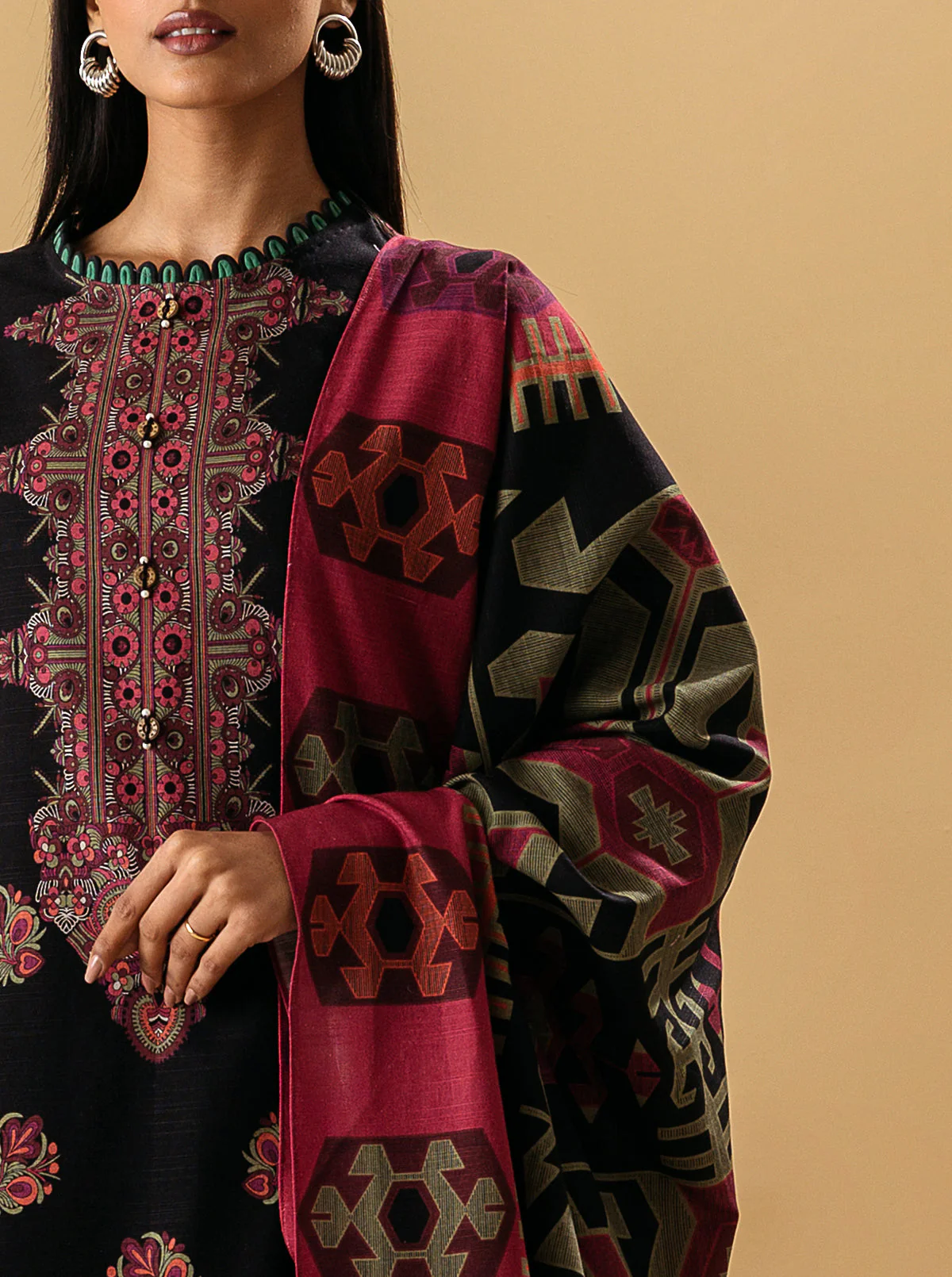 2 PIECE - PRINTED KHADDAR SUIT - MOKASH BLACK - Image 2