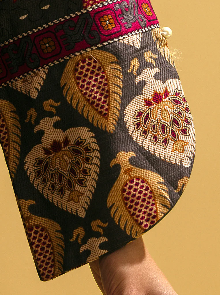 3 PIECE - PRINTED KHADDAR SUIT - CONCRETER HERITAGE - Image 5
