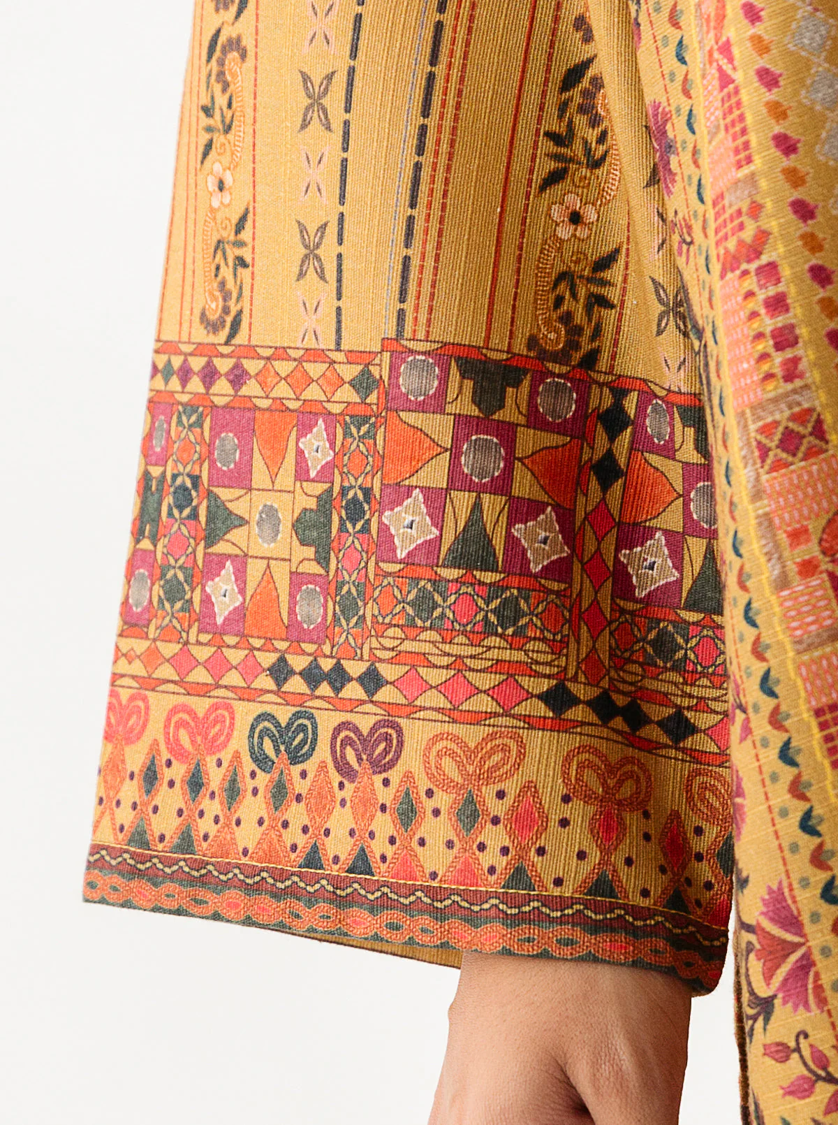 2 PIECE - PRINTED KHADDAR SUIT - SPECTRA EYE - Image 5
