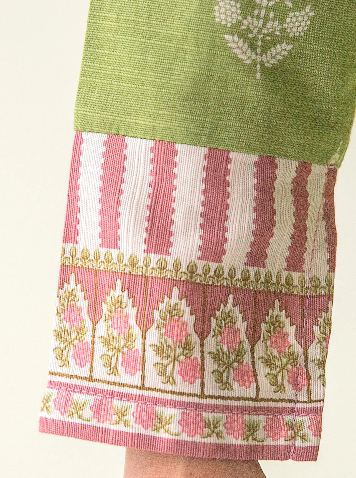 2 PIECE - PRINTED KHADDAR SUIT - MOSSY MAYHEM - Image 4