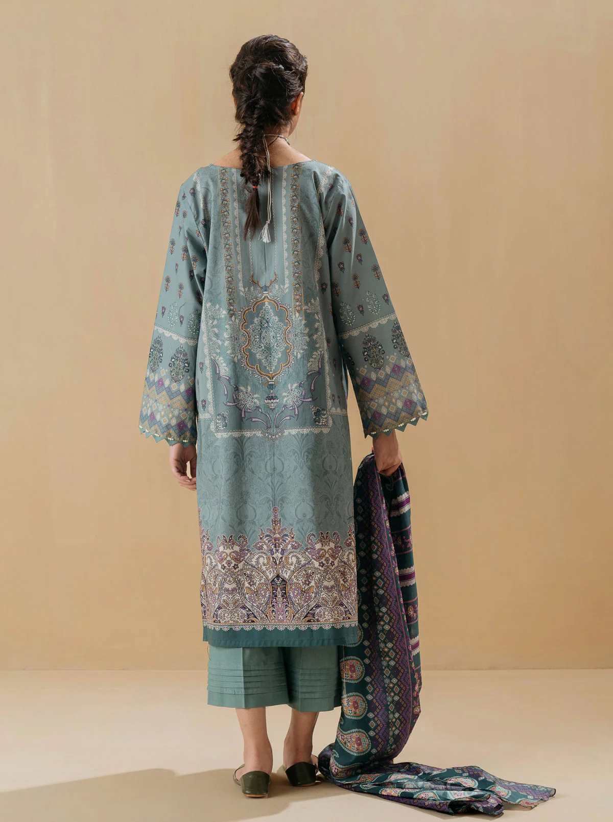 3 PIECE - PRINTED LAWN SUIT - MISTY GLOW - Image 4