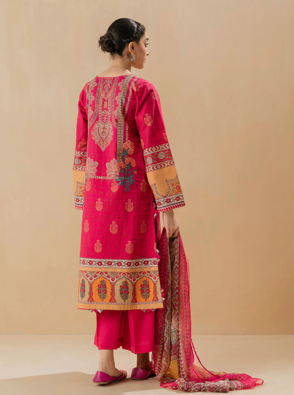 3 PIECE - EMBROIDERED LAWN SUIT - CAMELLIA COSMIC - Image 4