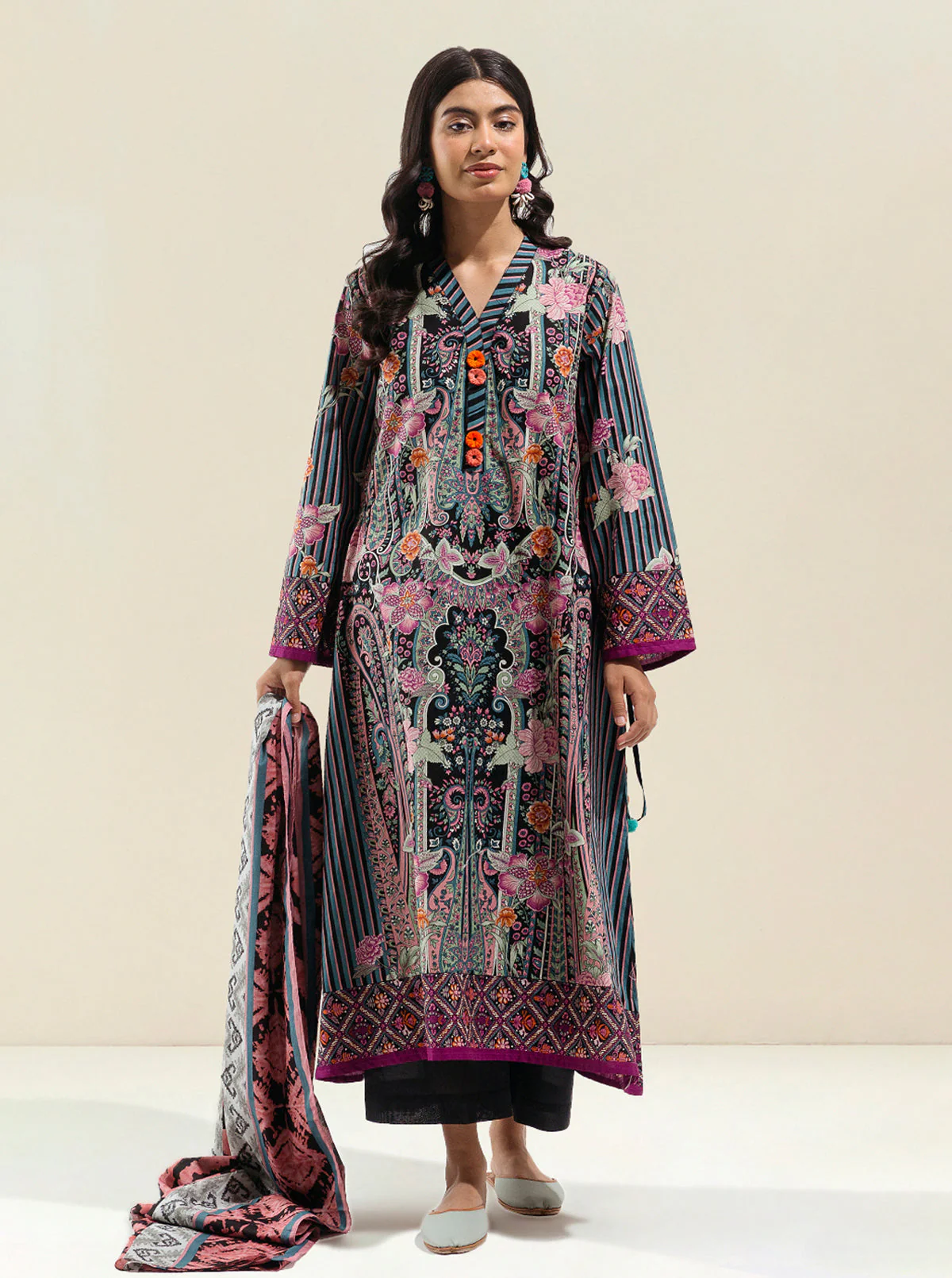 2 PIECE - PRINTED LAWN SUIT - MYSTIC VERVE - Image 2