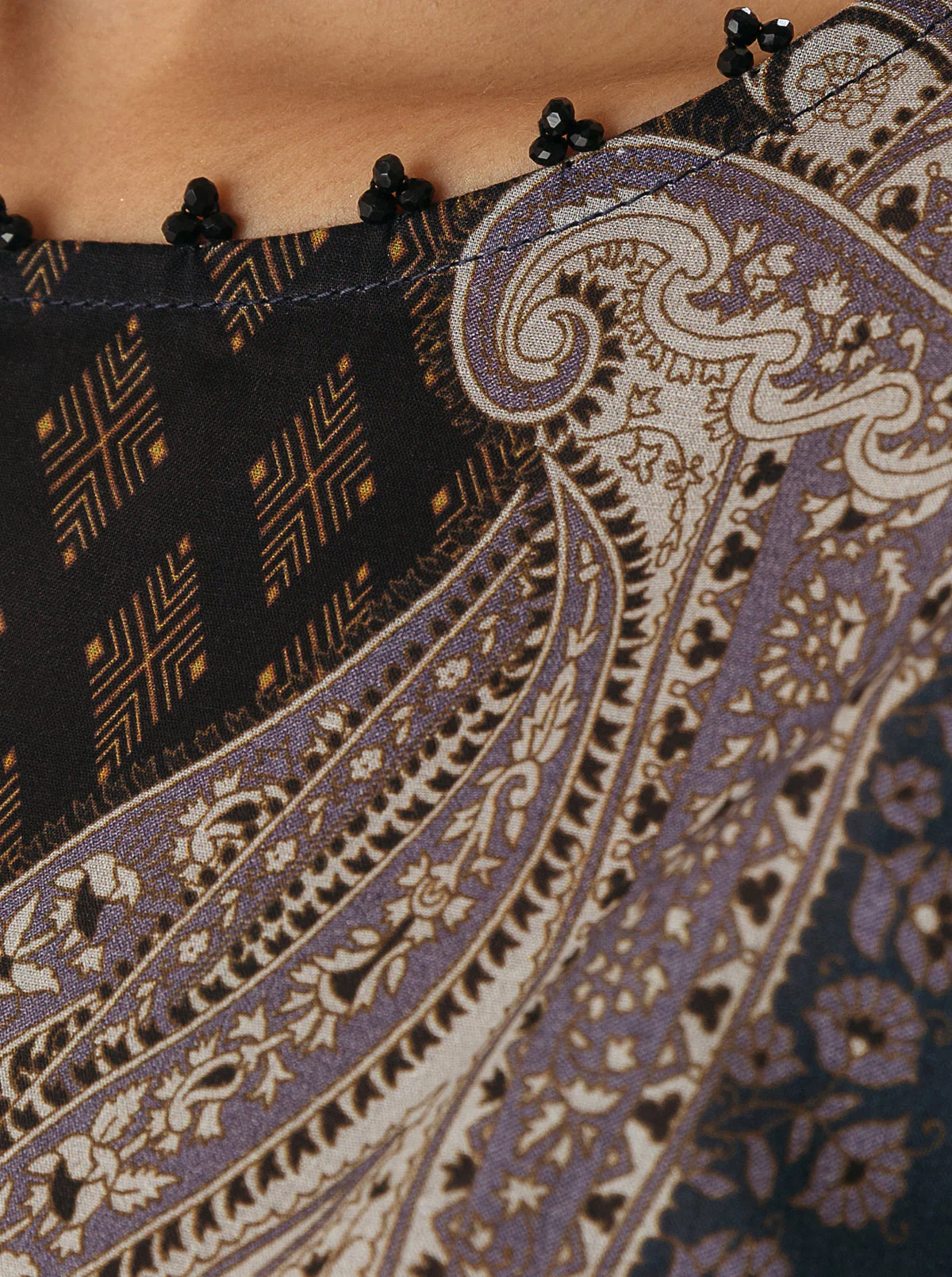 3 PIECE - PRINTED  LAWN SUIT - ODYSSEY GREY - Image 4