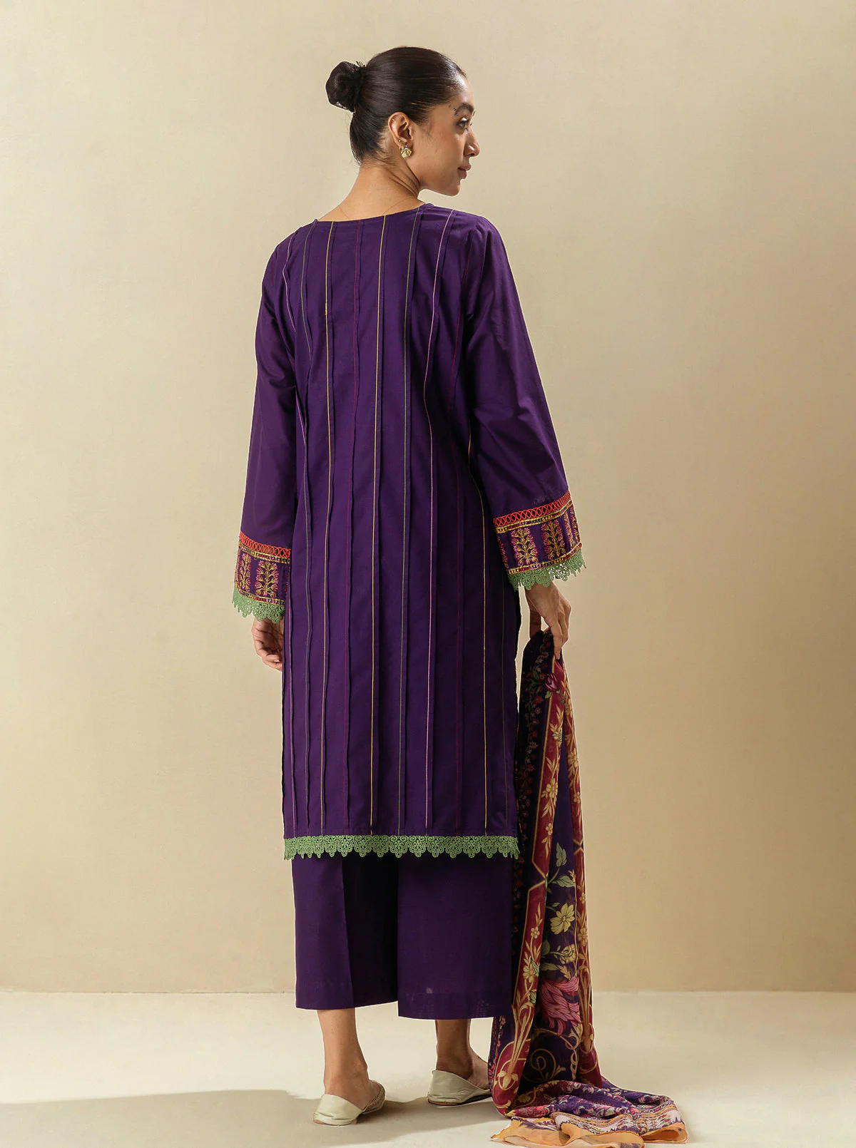 3 PIECE - EMBROIDERED LAWN SUIT -ROYAL LILAC - Image 3