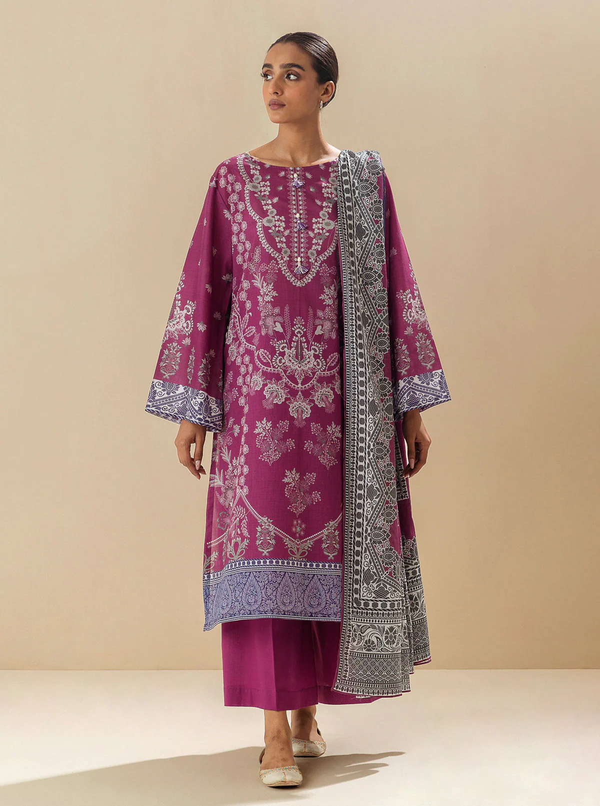 3 PIECE - PRINTED LAWN SUIT - WINE MIX - Image 5