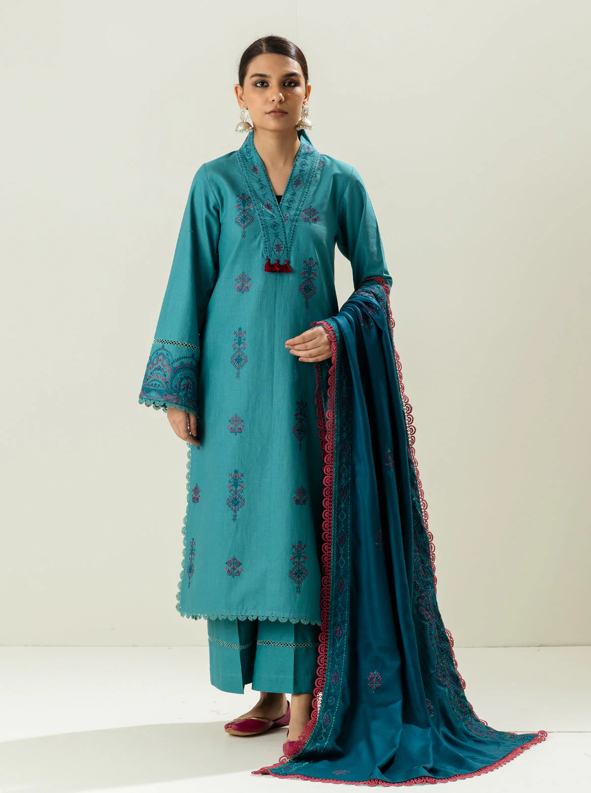 3 PIECE - EMBROIDERED  KHADDAR SUIT - TANTALISING TEAL - Image 2