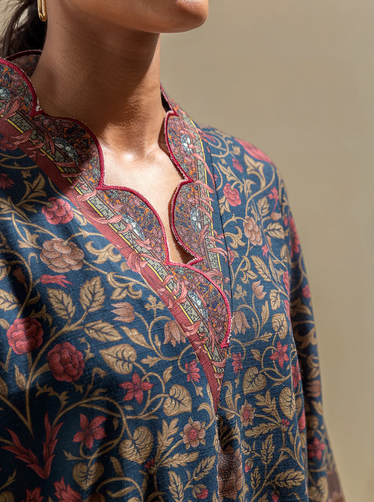 1 PIECE - PRINTED KHADDAR SHIRT - GRAND FOLIAGE - Image 3