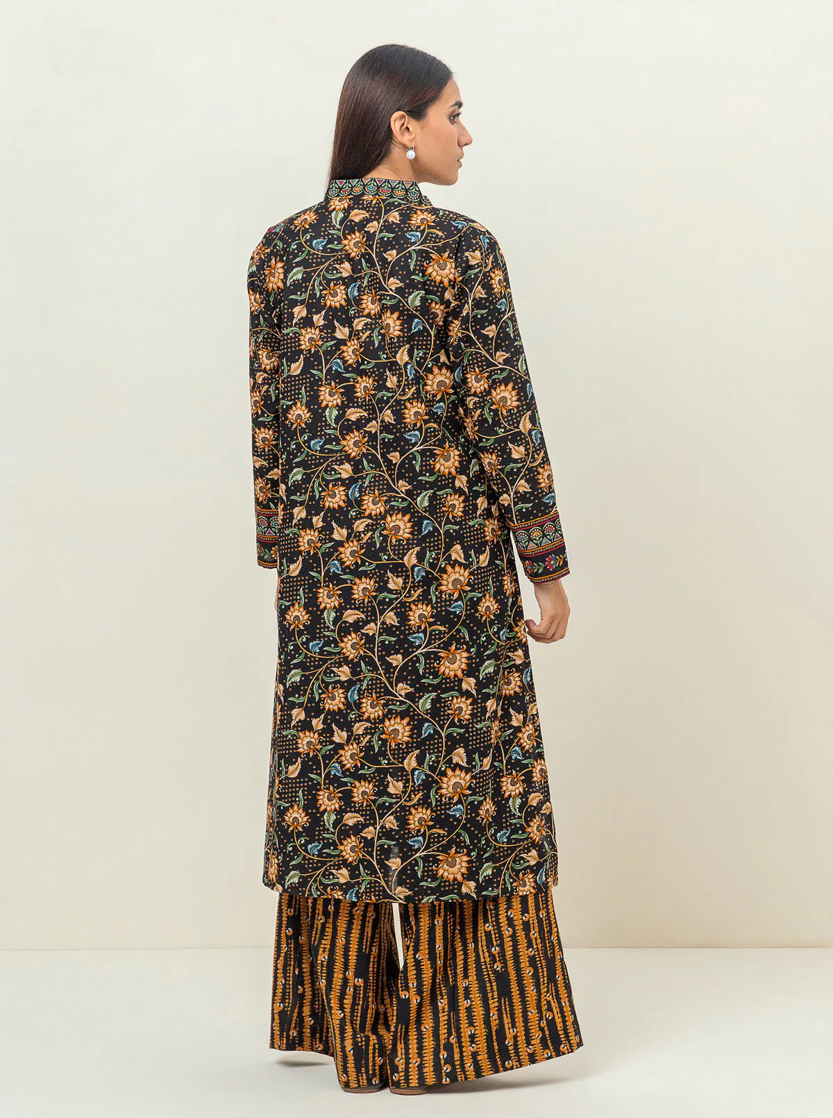 2 PIECE - PRINTED KHADDAR SUIT - PARISIAN NIGHT - Image 3