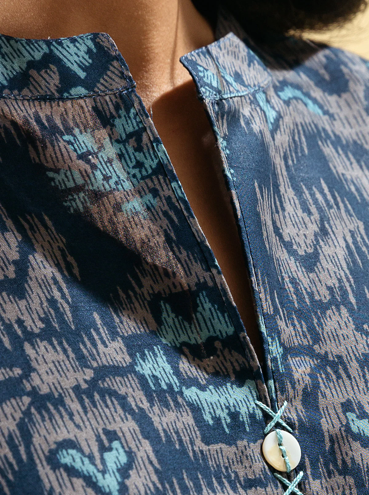 2 PIECE - PRINTED LAWN SUIT - VIVID BLUE - Image 2