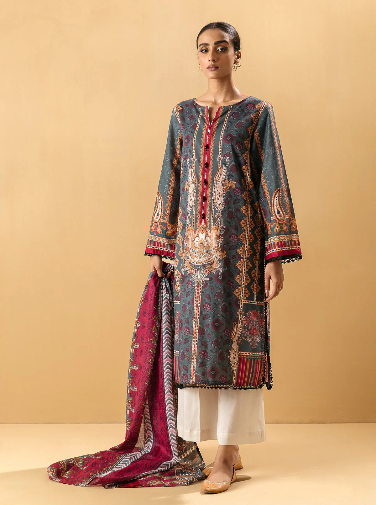 2 PIECE - PRINTED LAWN SUIT - ANTIQUE OPAL - Image 4