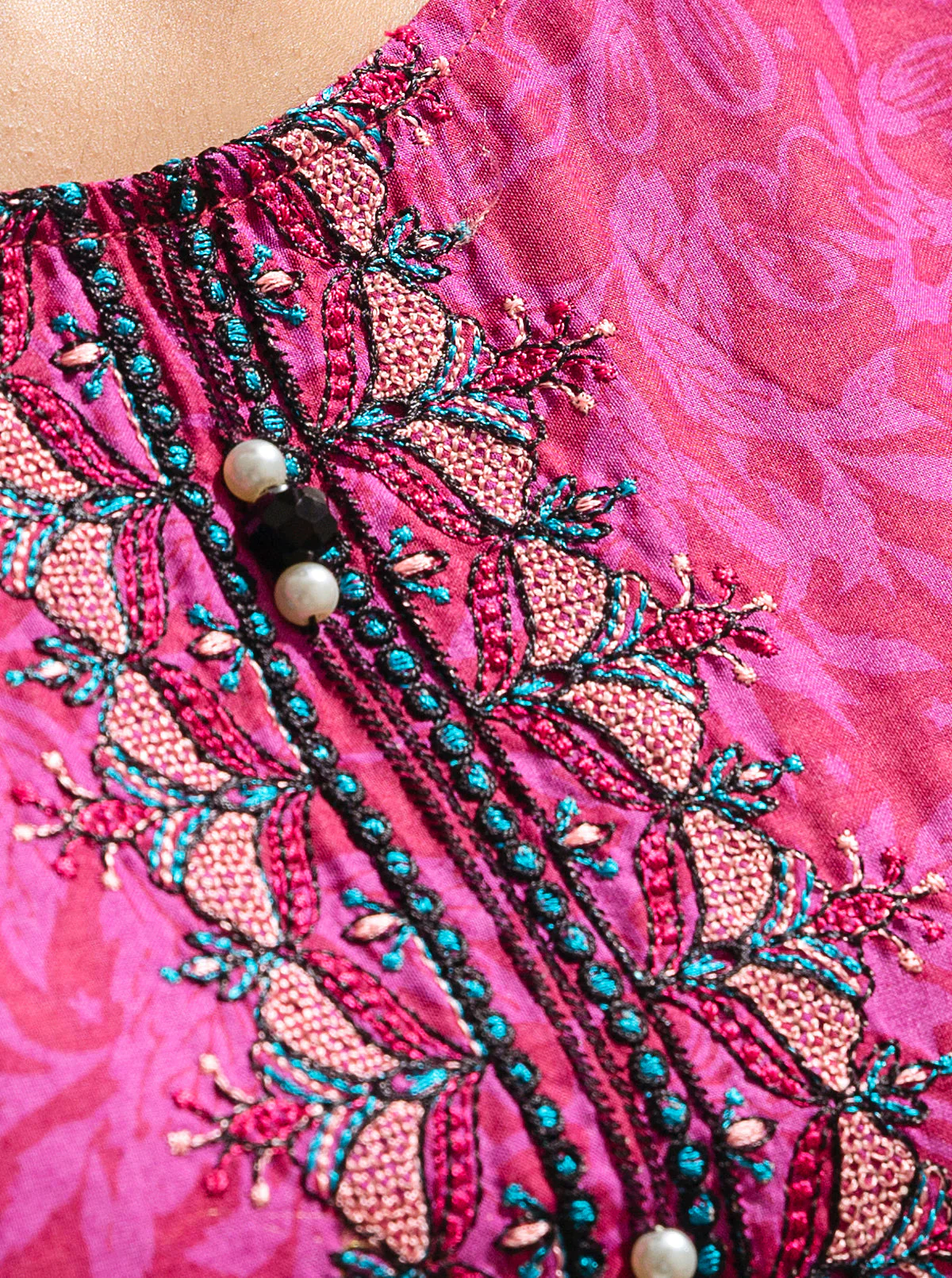 2 PIECE - EMBROIDERED VISCOS SUIT - DIVA GLOW - Image 4