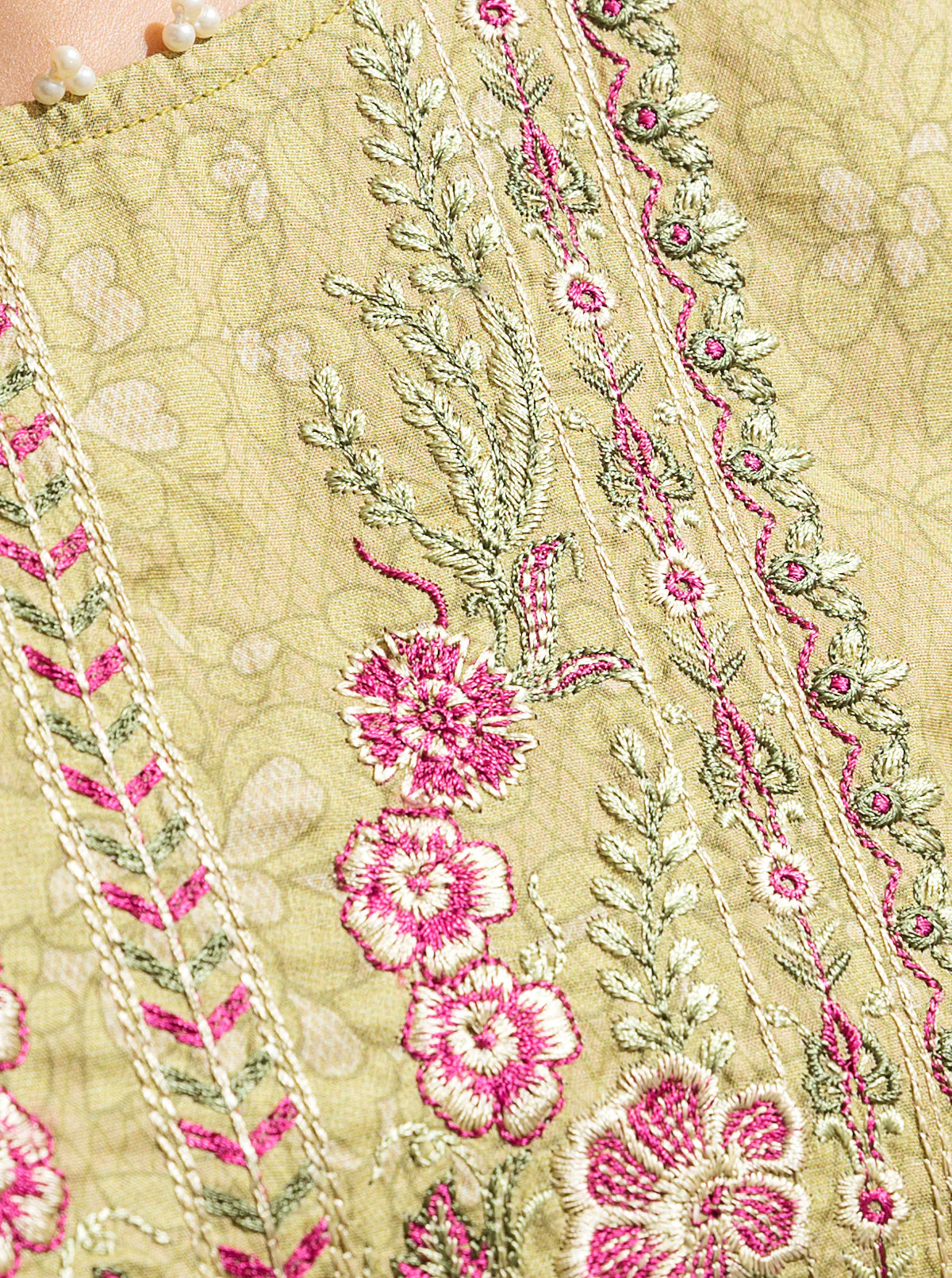 3 PIECE - EMBROIDERED LAWN SUIT - LAUREL GREEN - Image 4