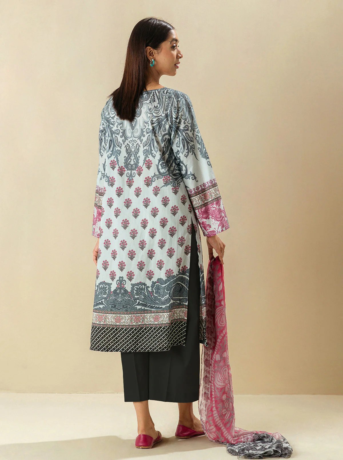 3 PIECE - PRINTED LAWN SUIT - BEETROOT TRACE - Image 3