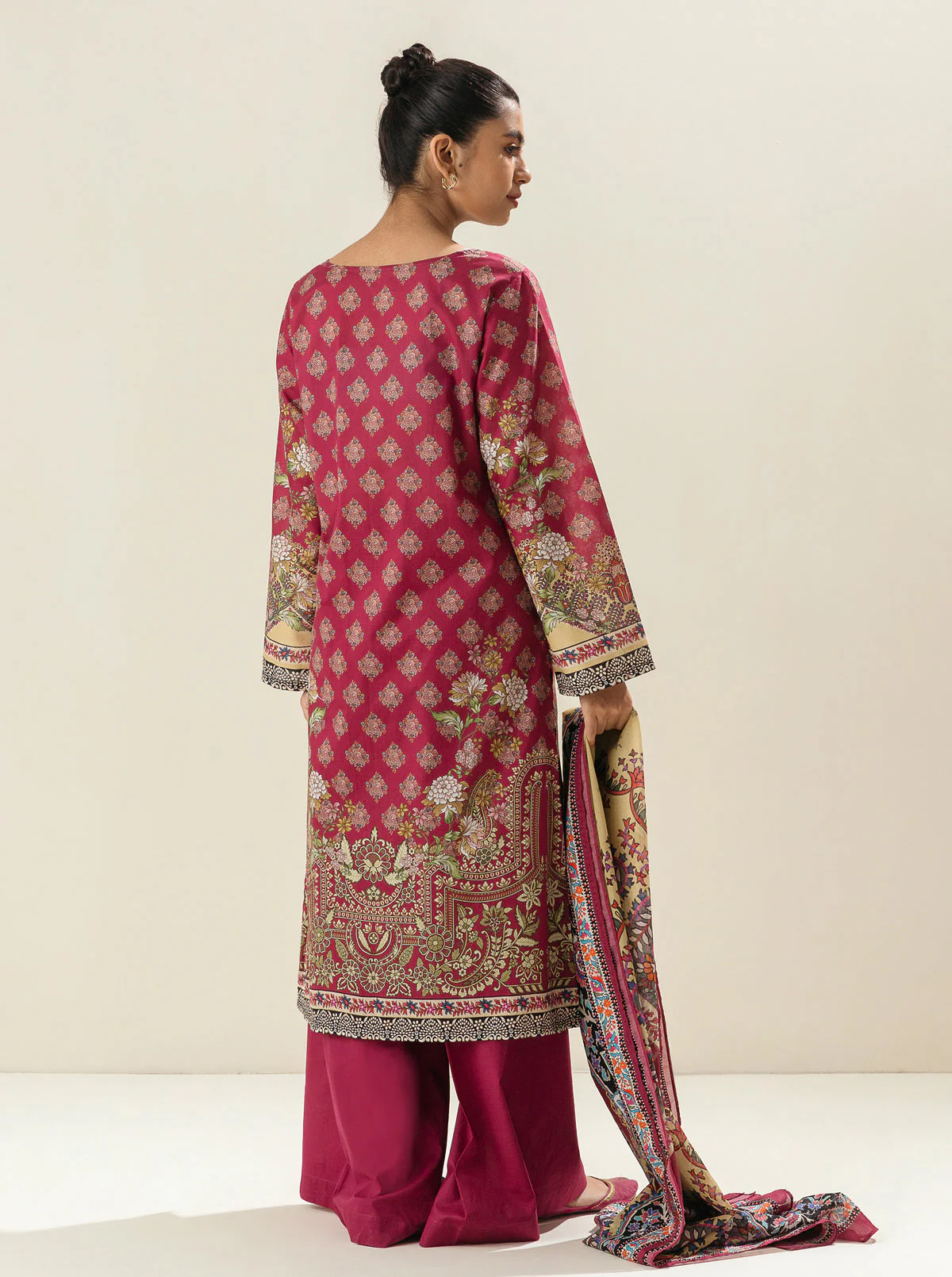 3 PIECE - PRINTED LAWN SUIT - GARDEN VALUE - Image 2