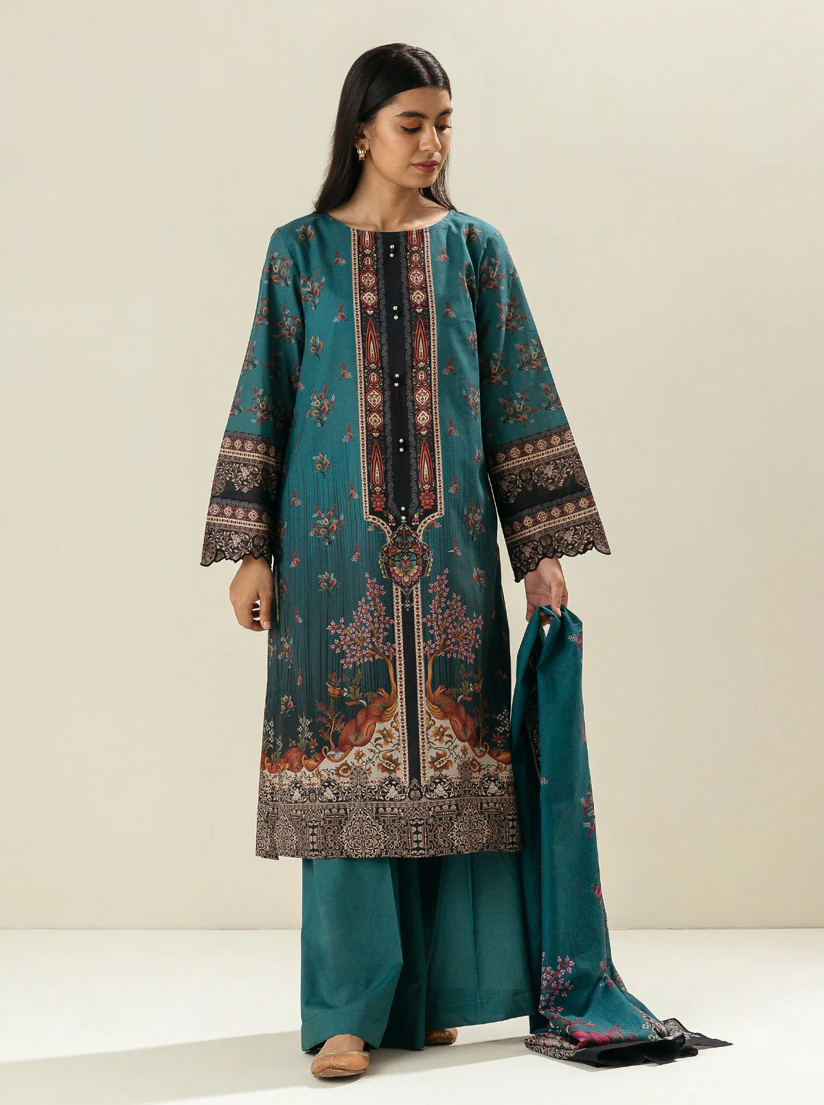 3 PIECE PRINTED LAWN SUIT-EMERALD ABUNDANCE (UNSTITCHED) - Image 2