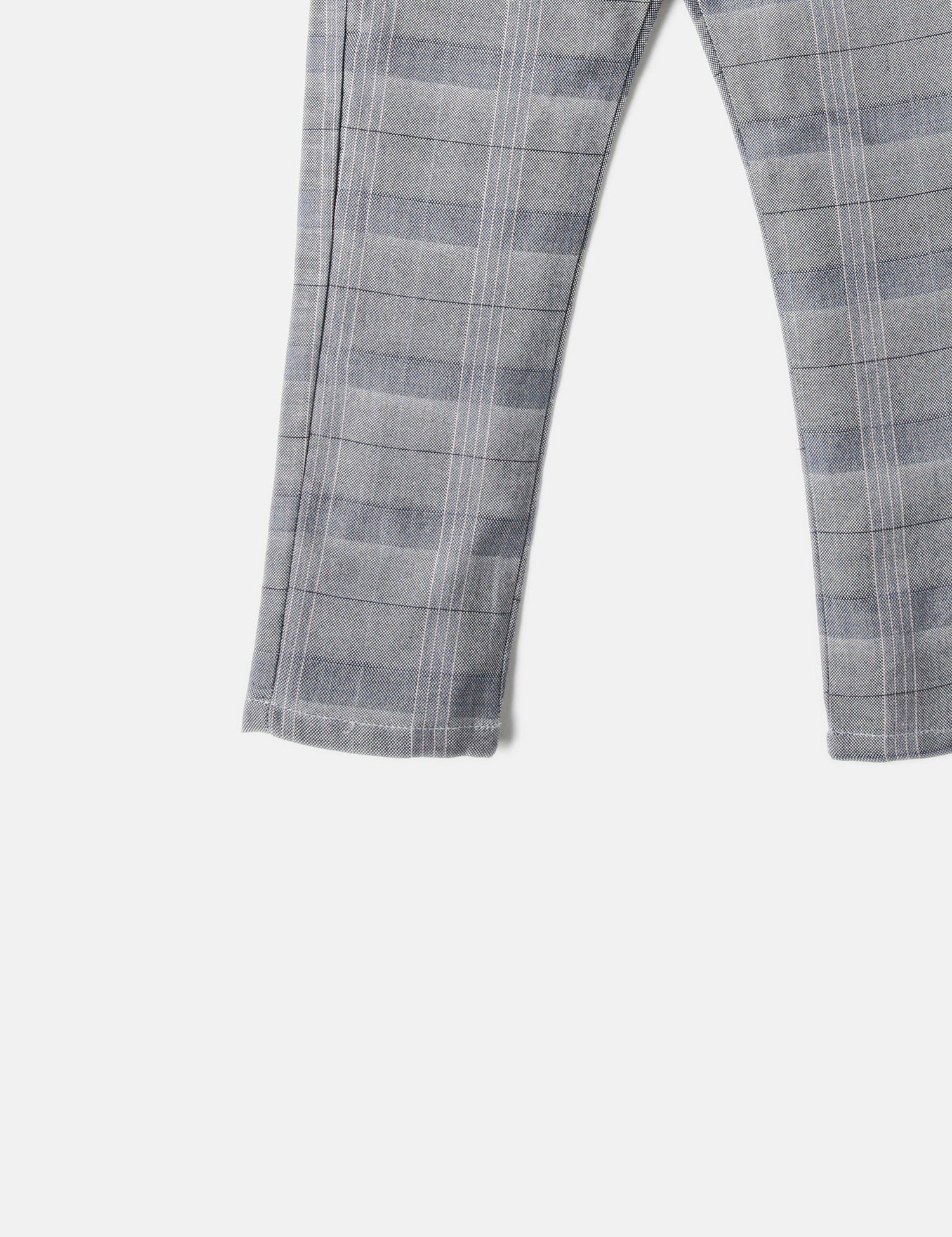 Shorts & Trousers - Image 3